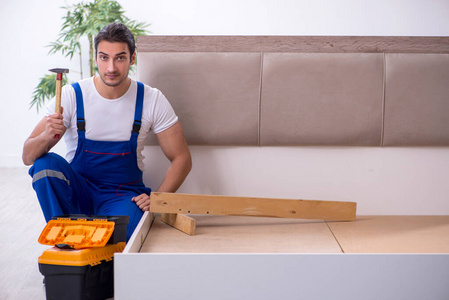 家具安装中的高效工具与实用技巧